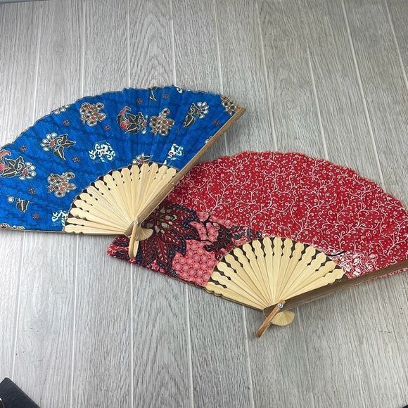 Mixed Prints Textile Wooden Handheld Foldable Fan Lot of 2 Red & Blue - Picture 2 of 10